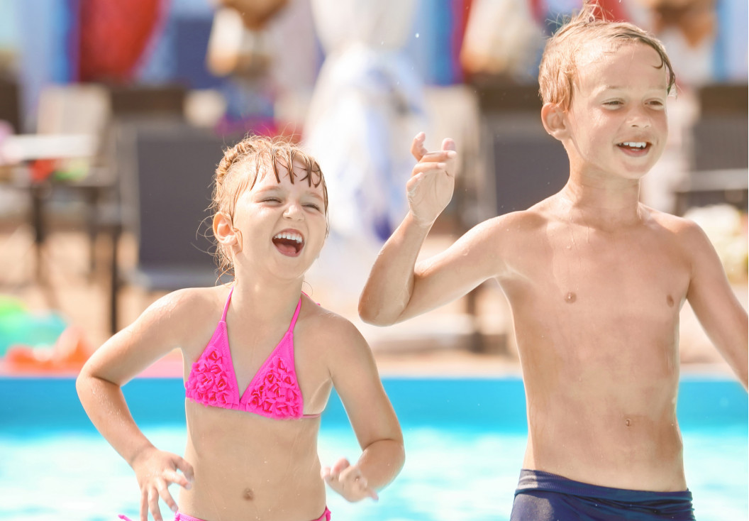 media.Slide_Piscina_1Hotel_Abarth_Cesenatico