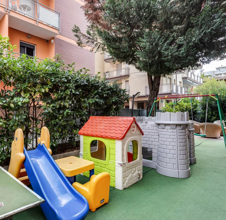 media.Slide_Esterno_2Hotel_Abarth_Cesenatico