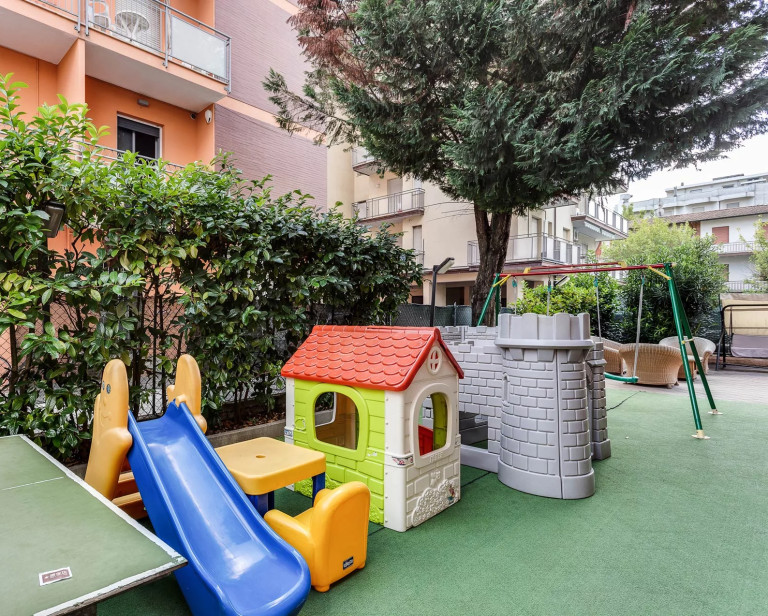 media.Slide_Esterno_2Hotel_Abarth_Cesenatico