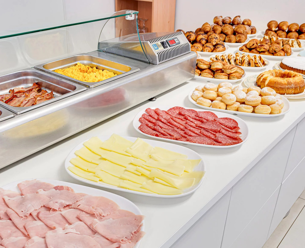 media.Slide_Colazione_2Hotel_Abarth_Cesenatico